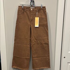 Chic Brown Wide-Leg Jeans